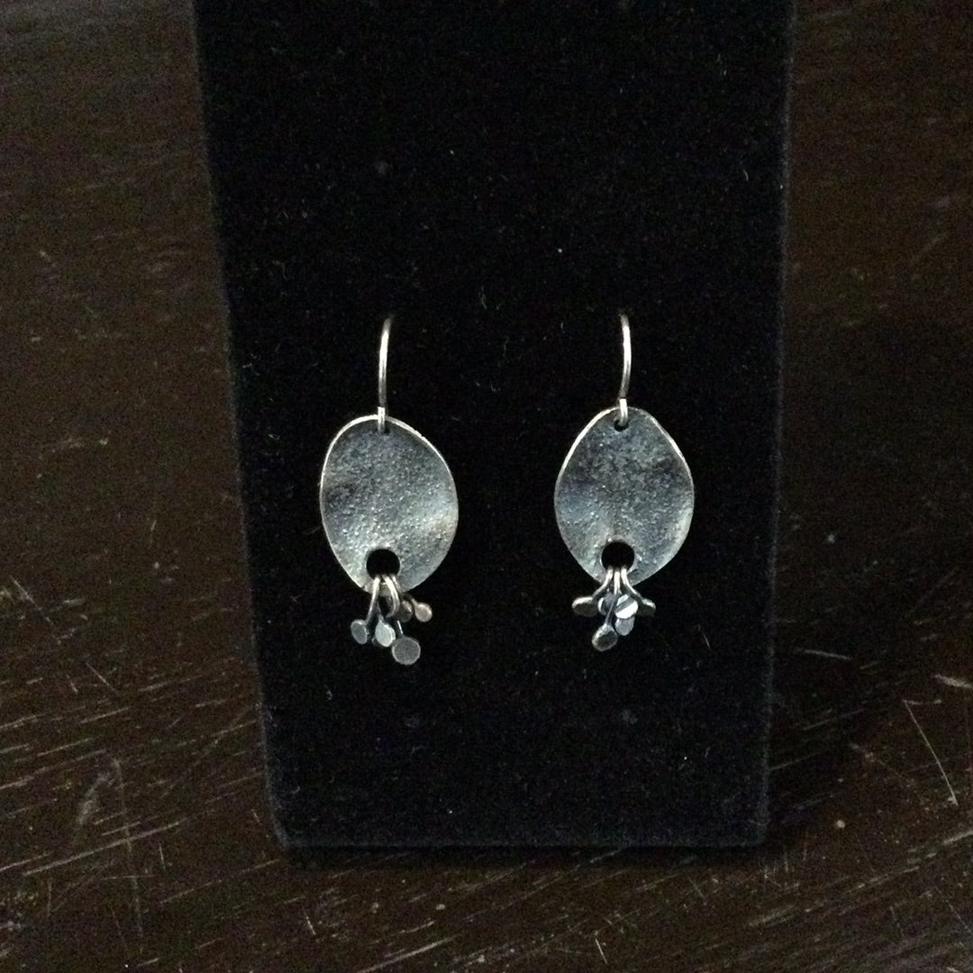 Tara Tipton earrings Small Oval