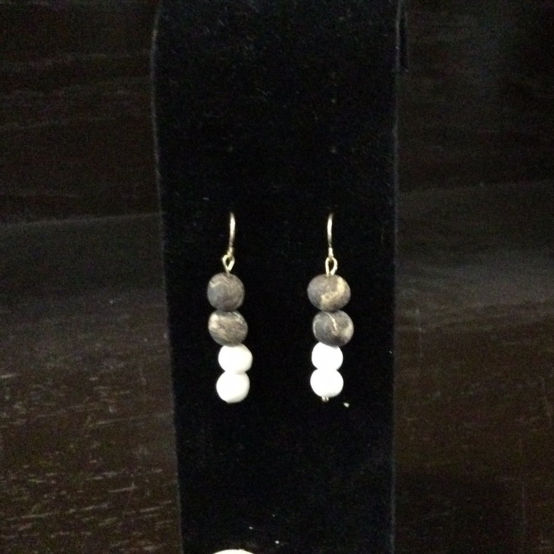 Amy Sanders de Melo PILA beaded earrings