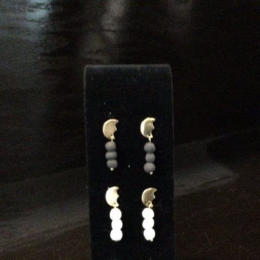 Amy Sanders de Melo LUNA moon beaded earrings